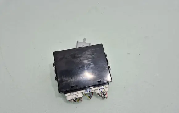 Mazda CX-7 Comfort/convenience module EH14675DZ