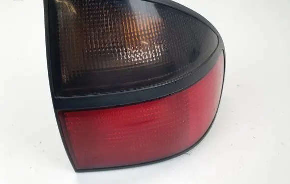 Renault Laguna I Rear/tail lights 7700820051