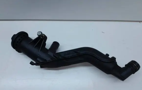Volvo V50 Oil fill pipe 9654733980
