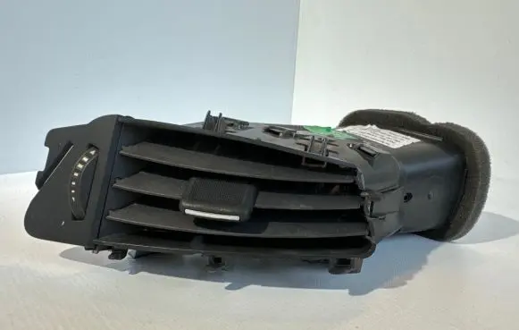 Dashboard side air vent grill/cover trim