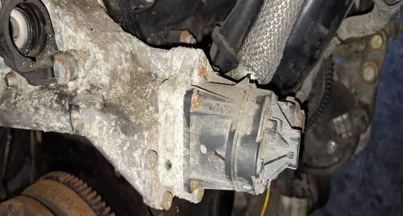 Opel Insignia A EGR valve 