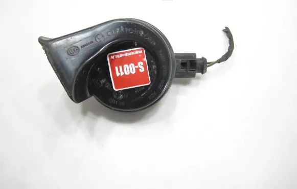 Volkswagen Polo V 6R Horn signal A046466