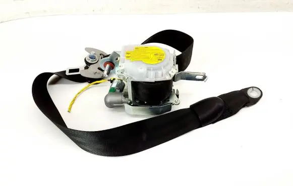 Hyundai i40 Front seatbelt 888103Z000 888203Z000