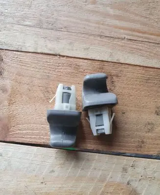 Toyota RAV 4 (XA30) Sun visor clip/hook/bracket 