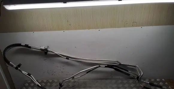 Air conditioning (A/C) pipe/hose