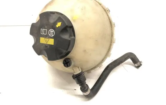 Coolant expansion tank/reservoir