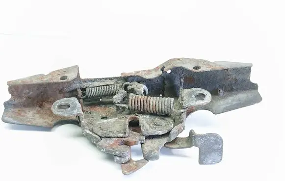 Toyota Avensis T250 Engine bonnet/hood lock/catch 