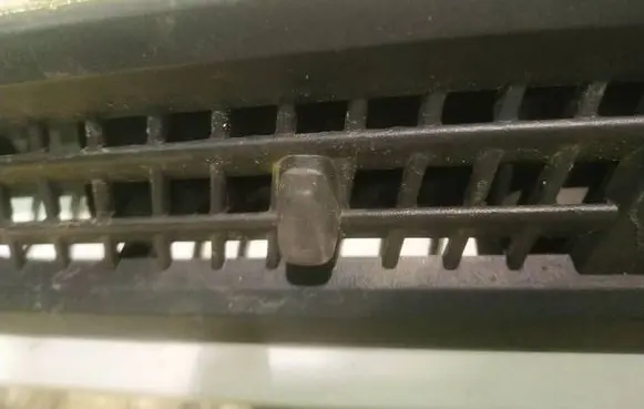 Ford Transit Windshield washer spray nozzle 