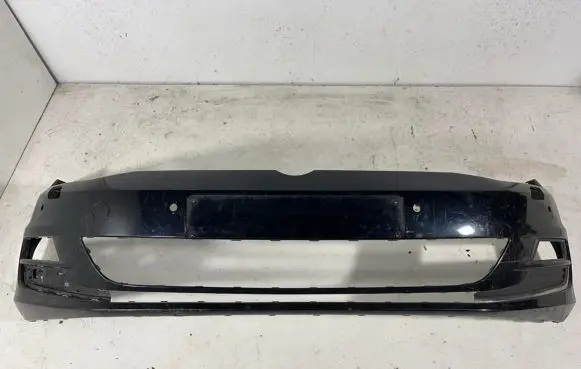 Volkswagen Golf VII Front bumper 5G0807221