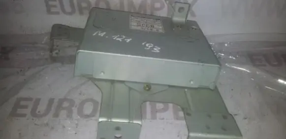 Mazda 121 Engine control unit/module B3J518881 MECSJ113