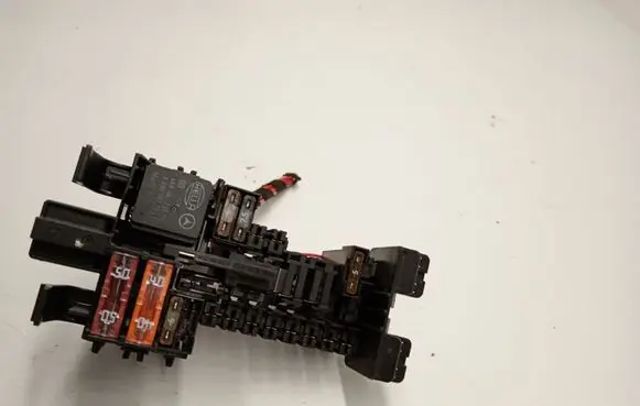 Mercedes-Benz C AMG W205 Fuse module A2059067200