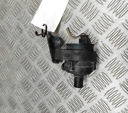 Mercedes-Benz C W205 Electric auxiliary coolant/water pump 0392023000 A2118350364