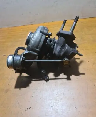 KIA Sorento Turbo 282004A101 7339521 GT1404342K