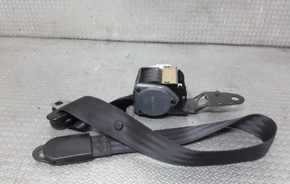 Jeep Grand Cherokee (WJ) Front seatbelt