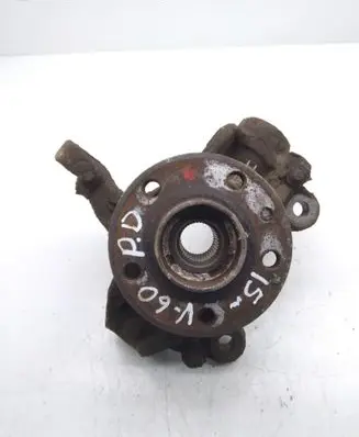 Volvo V60 Front wheel hub
