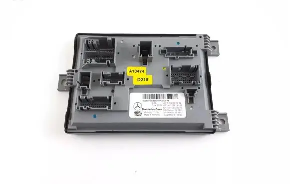 Mercedes-Benz E W213 SAM control unit A2139003208 A2139014003 A2139025204