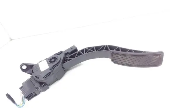 Ford Ecosport Accelerator throttle pedal 8V219F836A3B 6PV01274100