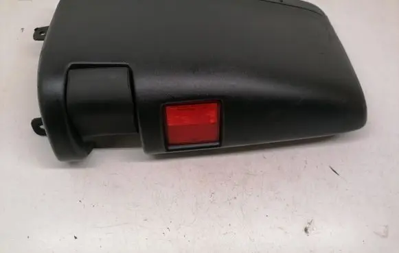 Rear bumper corner part panel trim