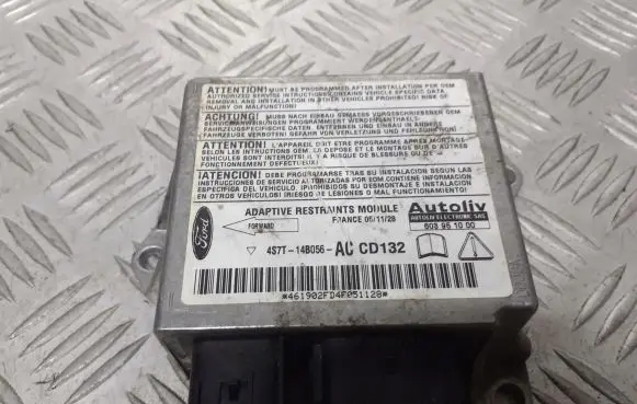 Ford Mondeo Mk III Airbag control unit/module 4S7T-14B056-AC