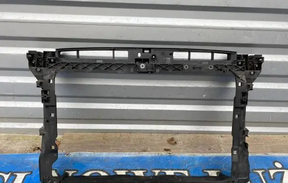 Skoda Superb B8 (3V) Radiator support slam panel 3V0805588J
