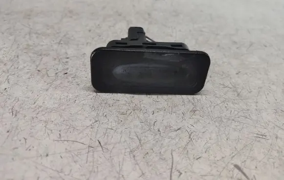 Renault Scenic II - Grand scenic II Tailgate/boot open switch button 