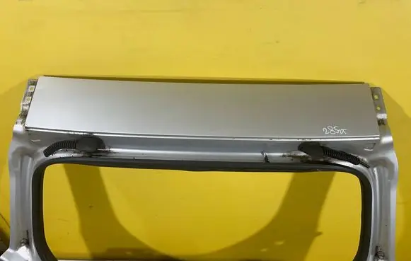 Ford Kuga I Truck tailgate 
