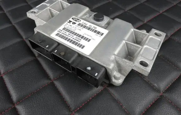 Citroen C4 I Engine control unit/module ECU 9660774680 9659580780