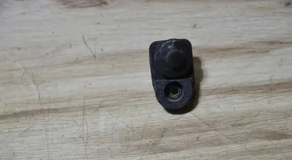 Nissan X-Trail T31 Front door sensor 