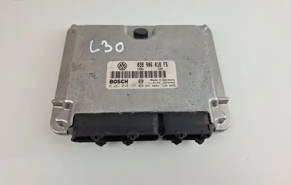 Volkswagen PASSAT B5 Engine control unit/module 038906018FS
