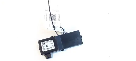 Opel Insignia A Door central lock control unit/module 13503204 F00HJ00491