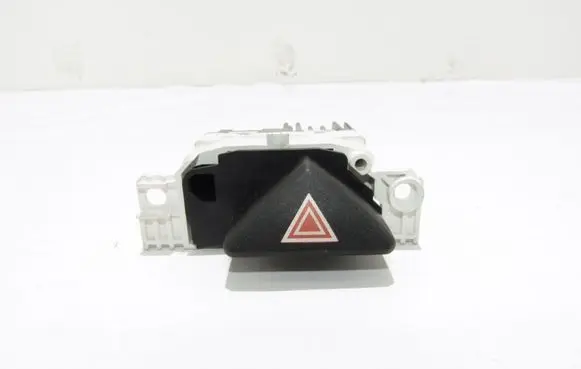 Ford Focus Hazard light switch