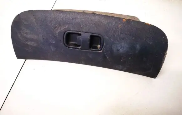 KIA Carnival Glove box 4d84735110 4d847-35110