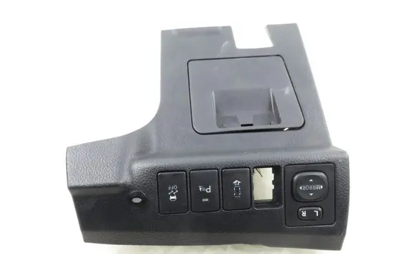 Toyota Auris E180 Glove box 5554502050