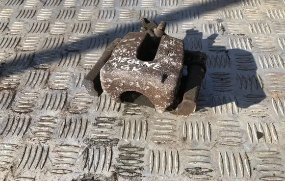 Renault Megane III Rear brake caliper
