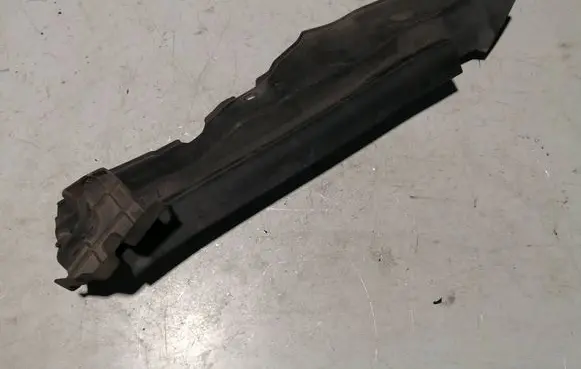 Nissan Pathfinder R52 Fender end trim 638203KA0A