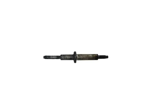 Mazda CX-7 Fuel Injector clamp holder 
