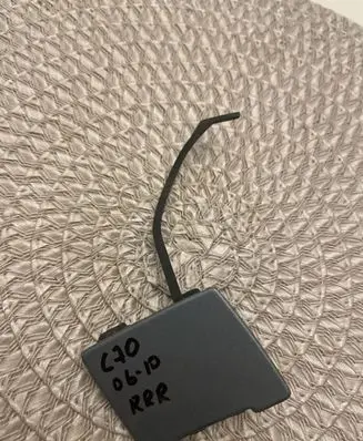 Volvo C70 Front tow hook cap/cover 08620359