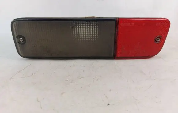 Mitsubishi Space Wagon Rear fog light 0168319 RR8319 023133