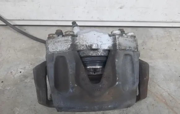 Mercedes-Benz CLS C218 X218 Front brake caliper