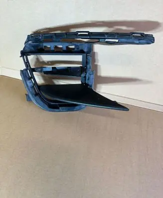 Porsche Macan (95B) Front bumper lower grill 95B807682