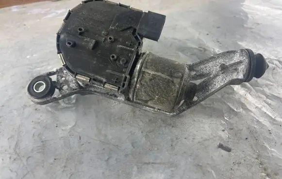 Ford Focus Wiper motor