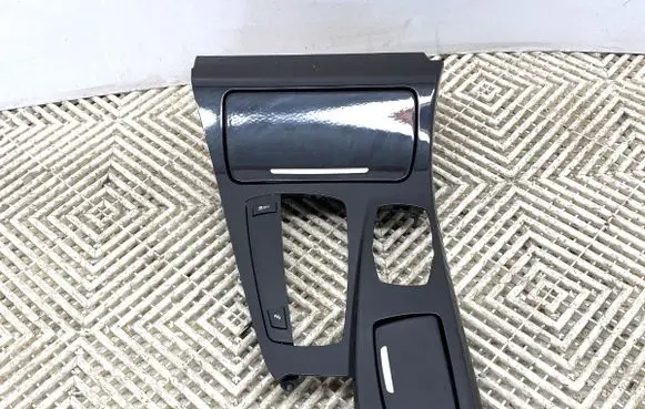 Cup holder