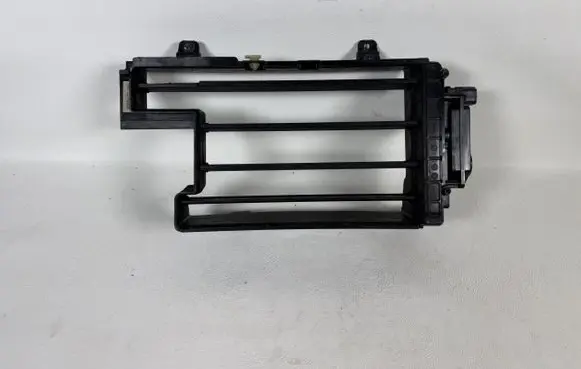Hyundai Genesis Intercooler air guide/duct channel 