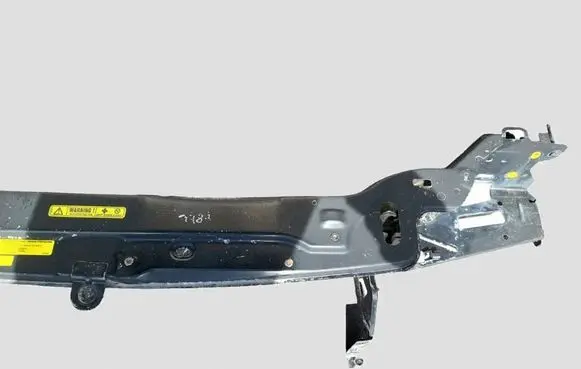 Volvo XC90 Radiator support slam panel bracket