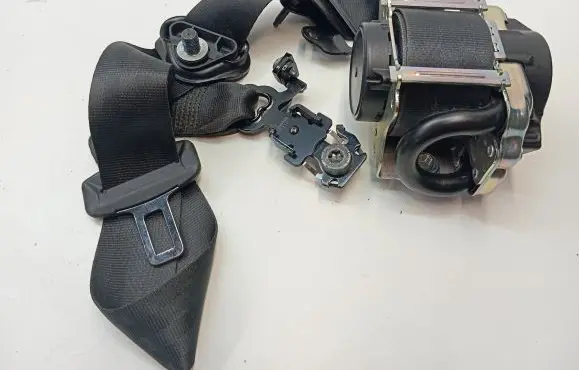 Volvo XC60 Front seatbelt 635264900C