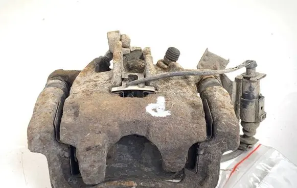 Volkswagen Transporter - Caravelle T4 Rear brake caliper