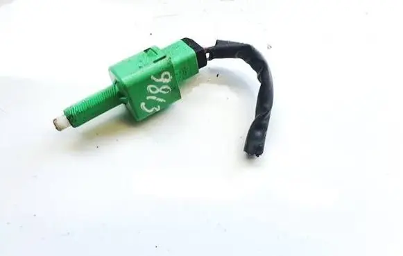 Toyota Avensis T270 Brake pedal sensor switch