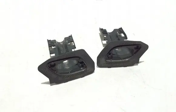 Volvo C40 Headlight washer nozzle holder 31690936