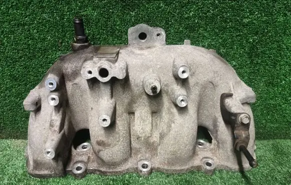 Opel Astra J Intake manifold 12618060