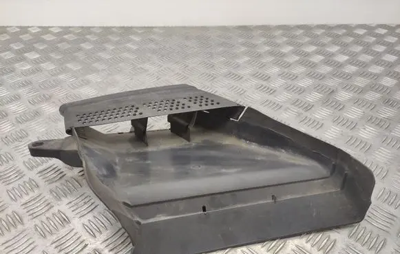 Audi A4 S4 B8 8K Air intake duct part 8K0129618 8K0129618A